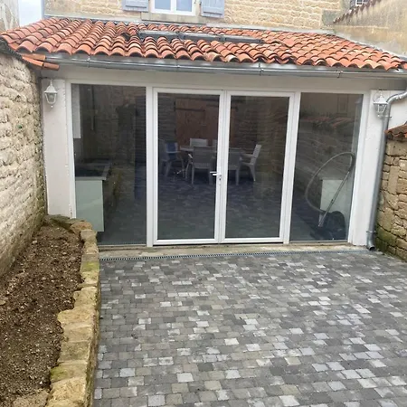 Maison Colombier , Townhouse Aulnay (Charente-Maritime)