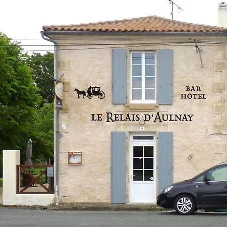 Maison Colombier , Townhouse * Aulnay (Charente-Maritime)